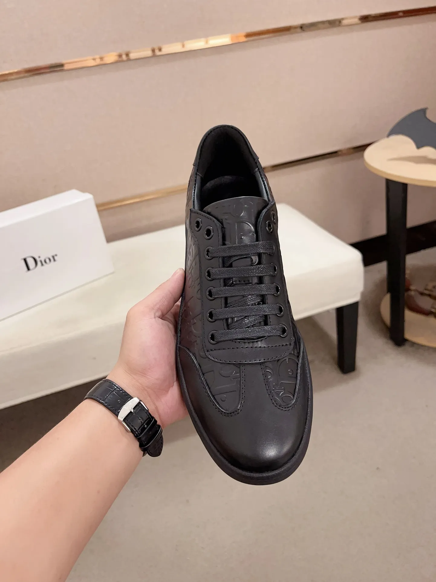 Men's shoes 💰: 400💰 [Dior·Dior] New casual sports style men's shoes, new spring and summer design, perfect workmanship, lace-up lazy style to create wardrobe quality, upper: imported first-layer cowhide, sheepskin lining is soft and comfortable, ultra-light TPU wear-resistant outsole, simple, versatile fashion men's shoes, excellent color code number 38--44 (45 is custom-made and non-returnable